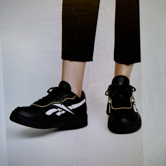 Reebok X Victoria Beckham Dual ll Pebbled Leather Sneakers 9 NIB - Picture 1 of 10